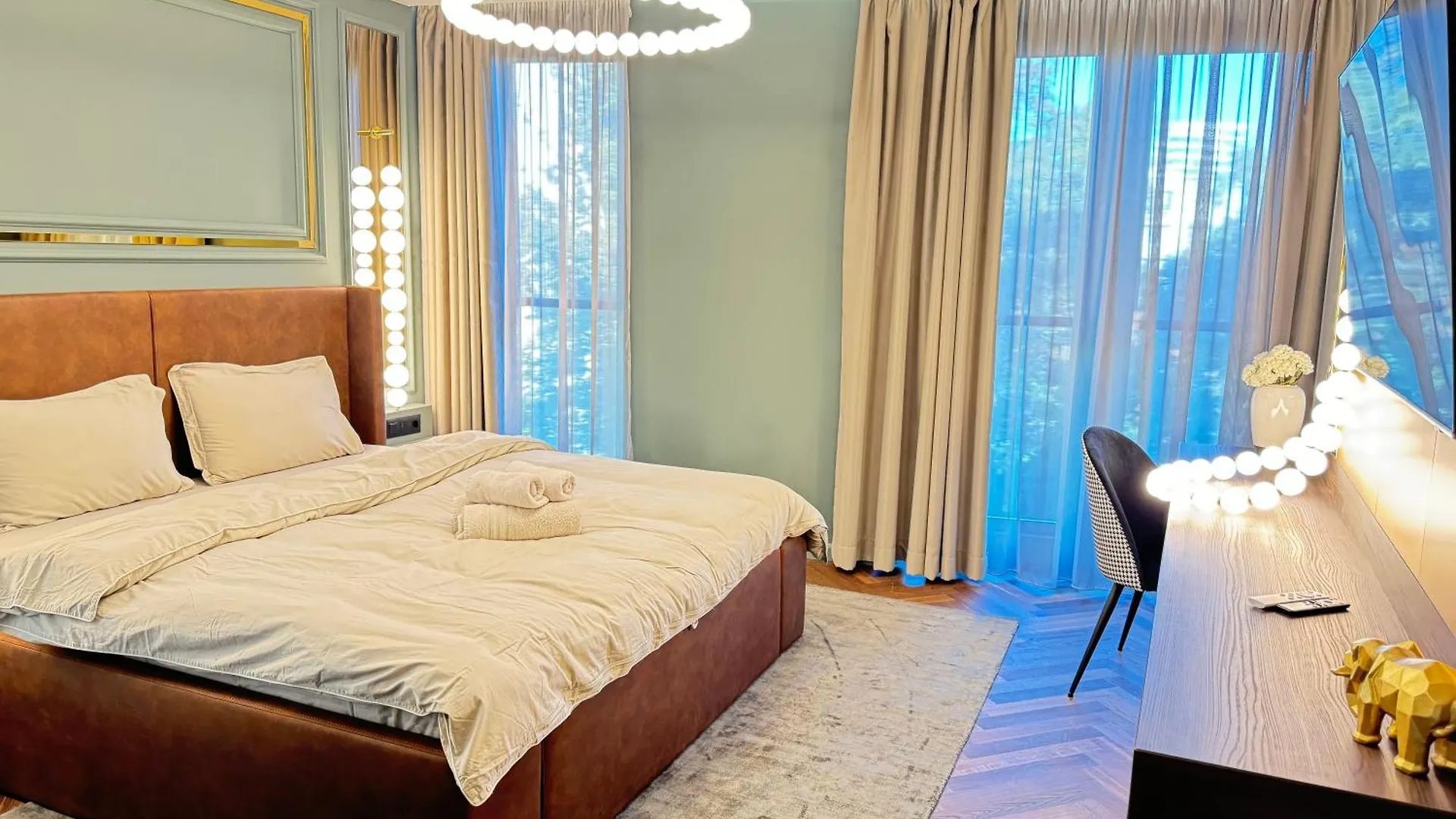 Kandinski Lux Apart Μπουργκάς