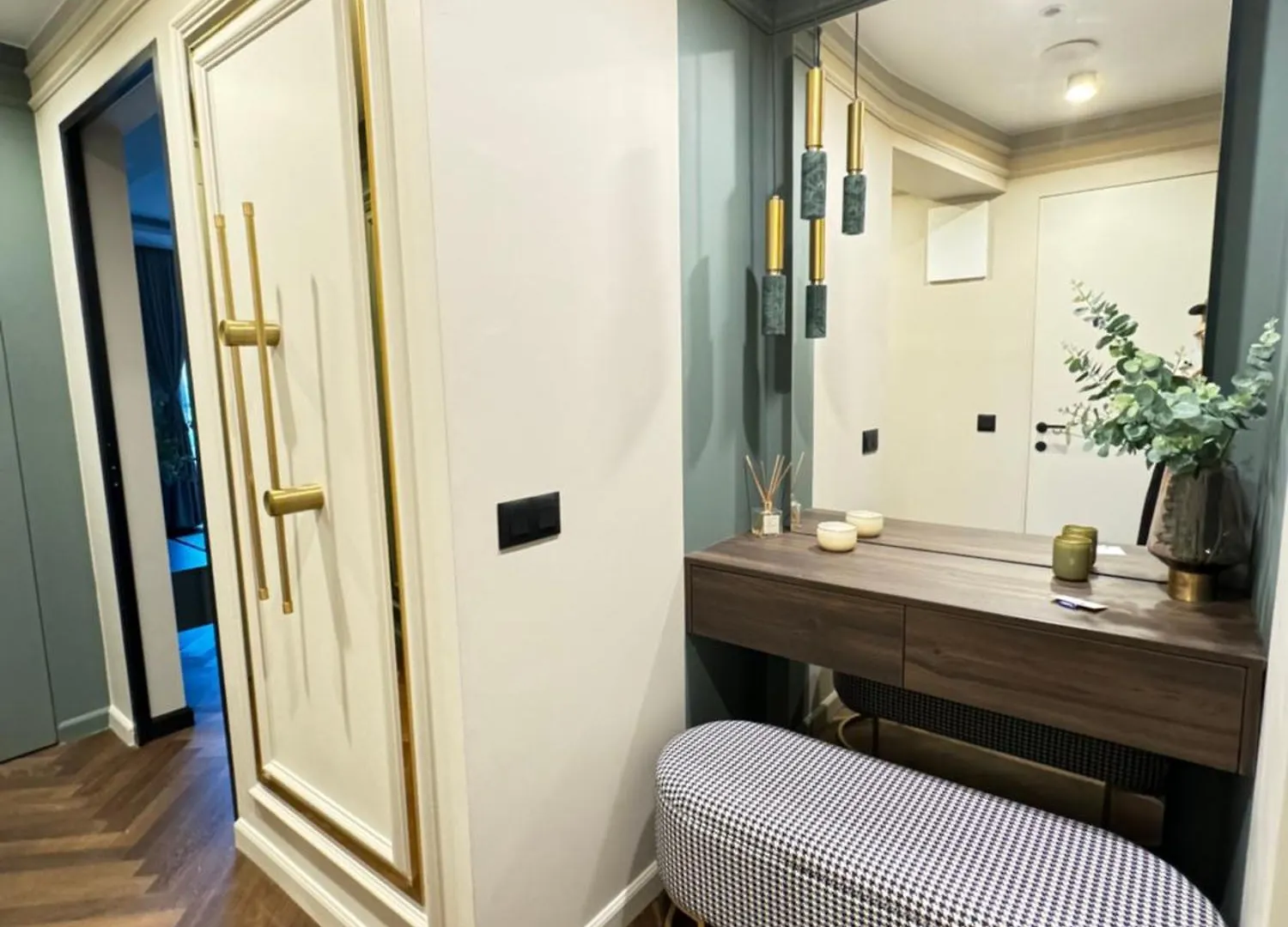 Kandinski Lux Apart Μπουργκάς