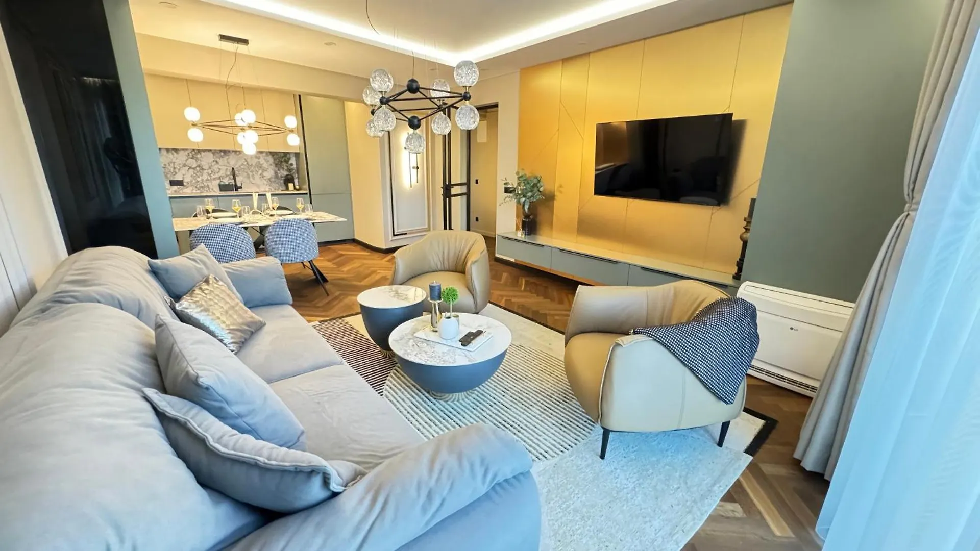 Kandinski Lux Apart Burgas